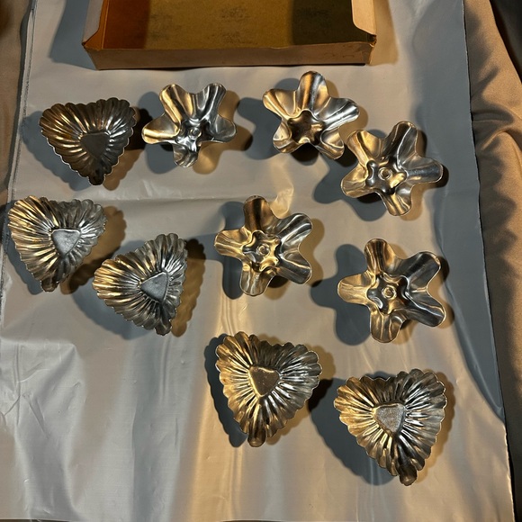 VINTAGE SANDBAKKEL SET PLUS EXTRAS - Picture 3 of 6